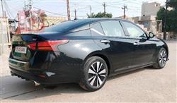 نيسان ألتيما